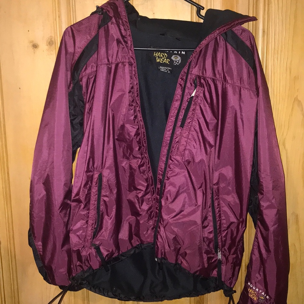 Mountain | Wind Breaker